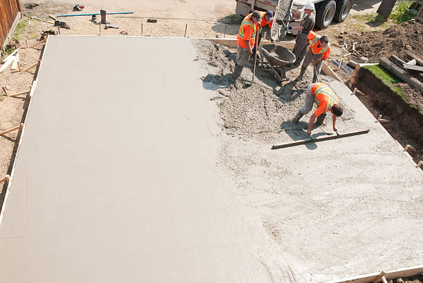 Best Concrete Driveway Installation in Mpbell, CA